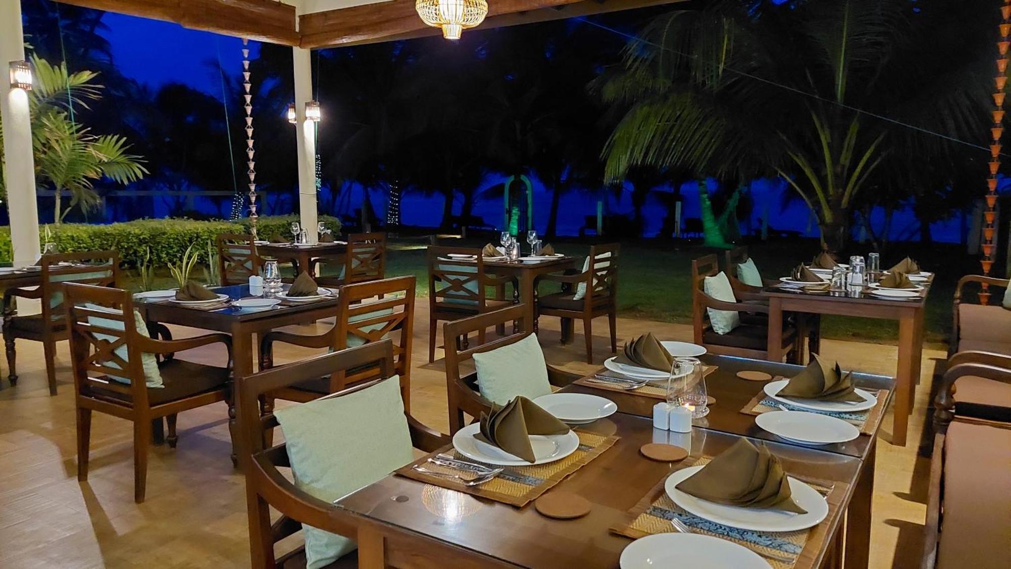 Lanka Beach Grand Villa Rekawa Esterno foto